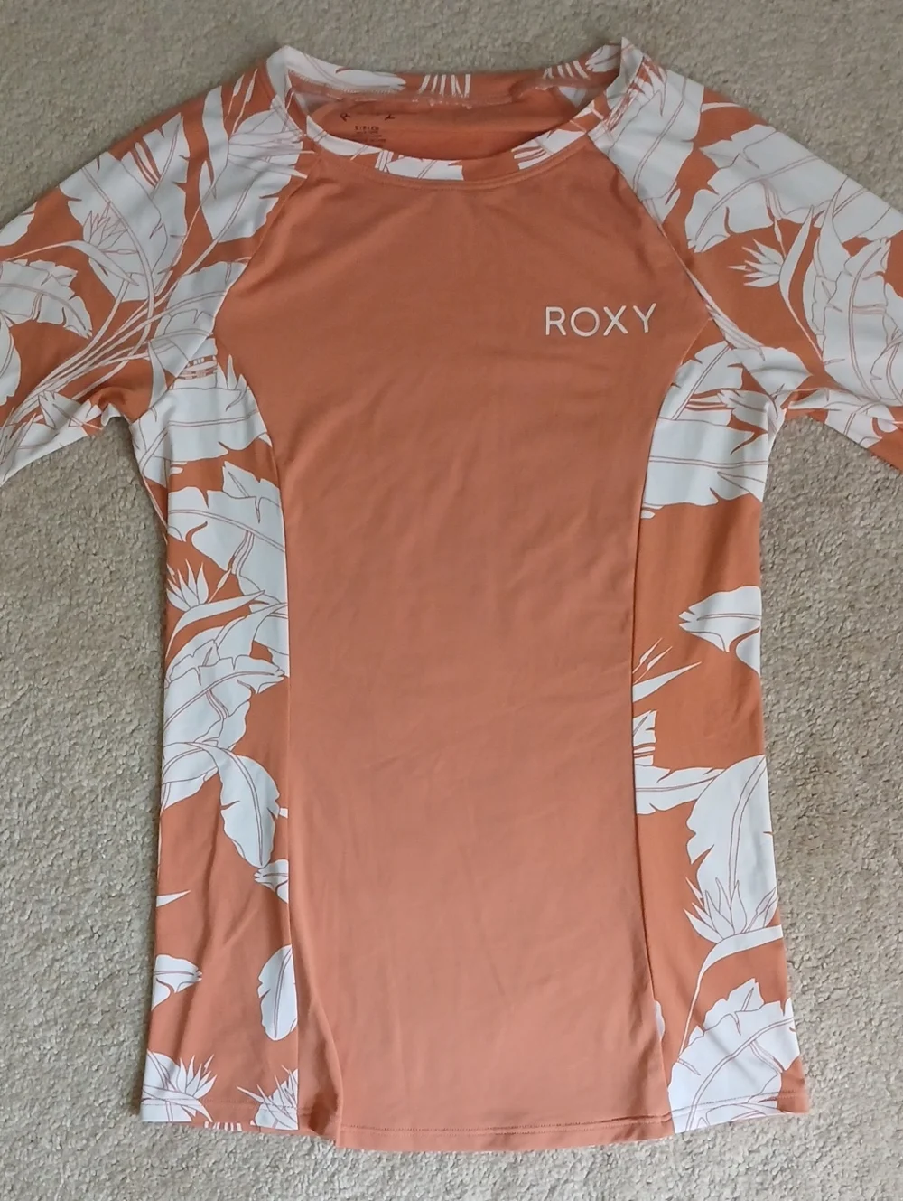 Roxy swim sea